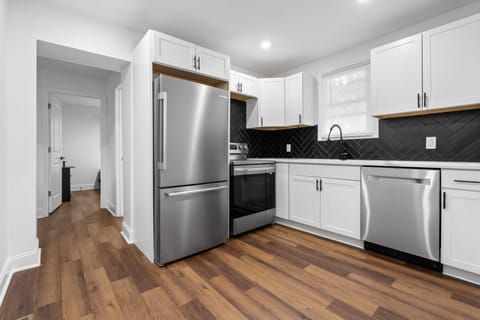 roommates in Undisclosed, Nashville, TN 37208 Live in North Nashville Corner Lot Newly Renovated (id. 45011) - cirtru.com