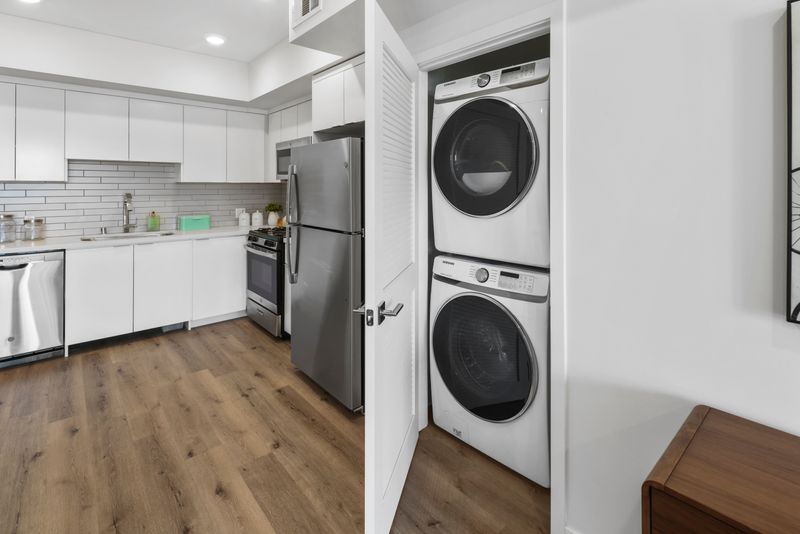 roommates in Los Angeles Entire Place 2Bed.2Bath - cirtru.com