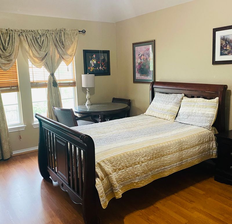roommates in Tomball Room1Bed.1Bath - cirtru.com