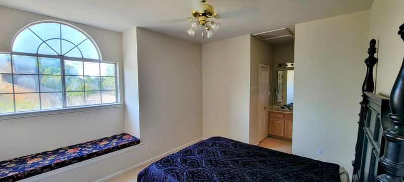 roommates in Dallas Private Room in 2Bed.2.5Bath - cirtru.com