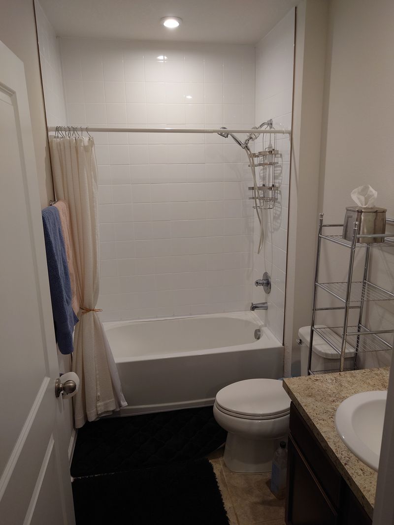 roommates in Winter Haven Private Room in 3Bed.1Bath - cirtru.com