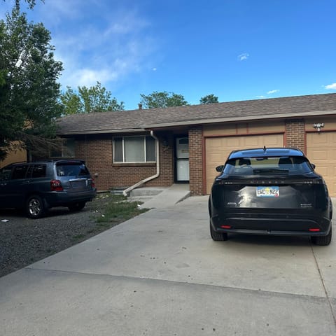 Cheerful Coliving furnished Spaces in Applewood area -  Lakewood Co (id. 35560)