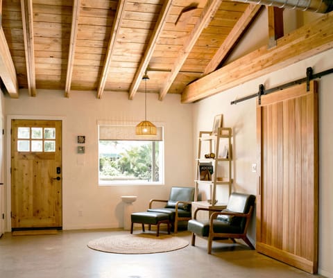 Entire Place 5Bed.3Bath