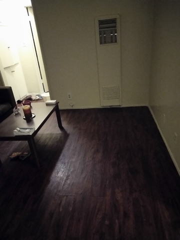 roommates in Los Angeles Living Room Space For Rent - cirtru.com