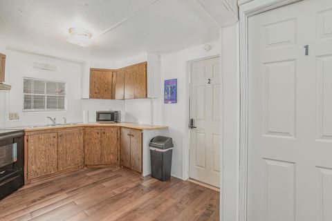 roommates in Undisclosed, Jacksonville, FL 32205 Comfortable & newly-renovated Jacksonville House (id. 5361) - cirtru.com