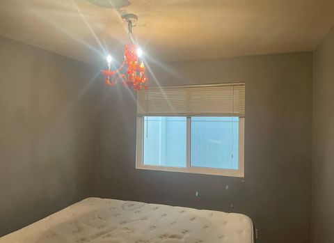 roommates in Los Angeles Private Room in 3Bed.2Bath - cirtru.com