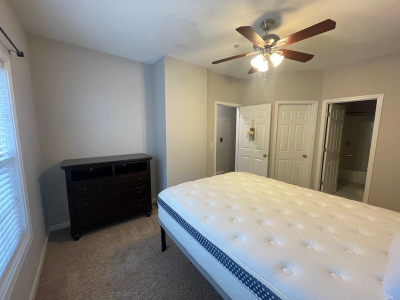roommates in Smyrna Private Room in 2Bed.2.5Bath - cirtru.com