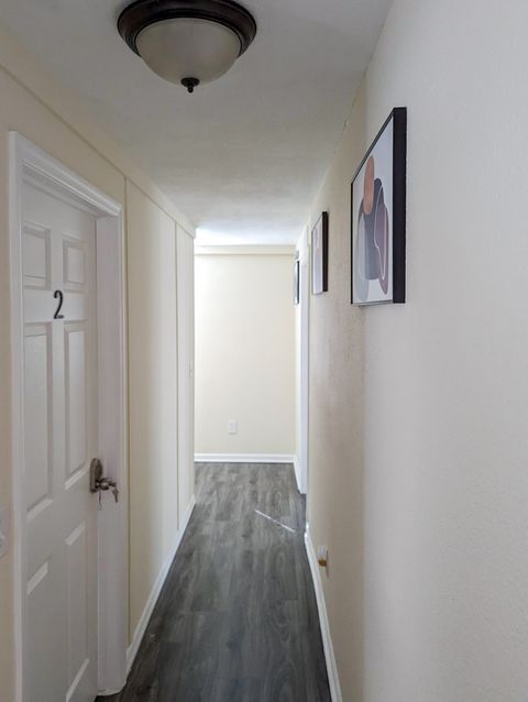 roommates in Undisclosed, Jacksonville, FL 32254 Jacksonville House with Dining area. Comfortable & newly-renovated (id. 2507) - cirtru.com