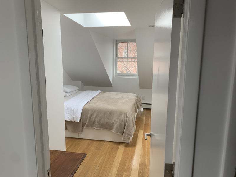 Private Room in 3Bed.3Bath