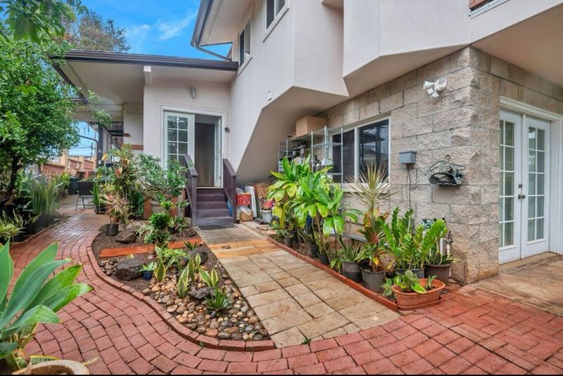 roommates in Waipahu Private Room in 2Bed.1Bath - cirtru.com