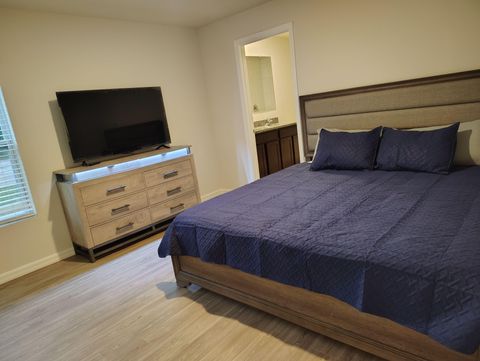 Palm Coast Vibrant Home (id. 25128)