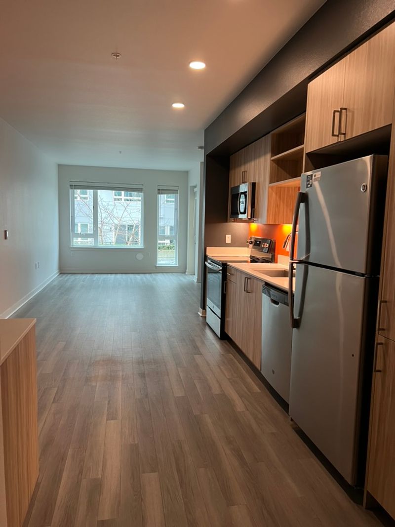 roommates in Redmond Entire Place 1Bed.1Bath - cirtru.com