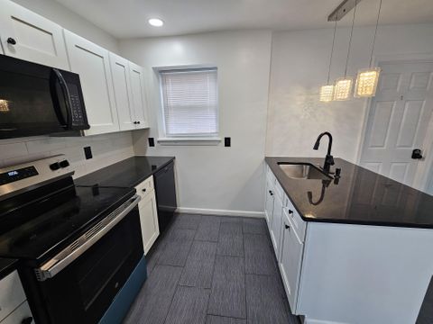Newly Renovated Brooklyn Home (id. 31983)