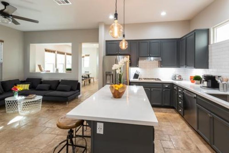 roommates in Chula Vista Private Room in 1Bed.1Bath - cirtru.com