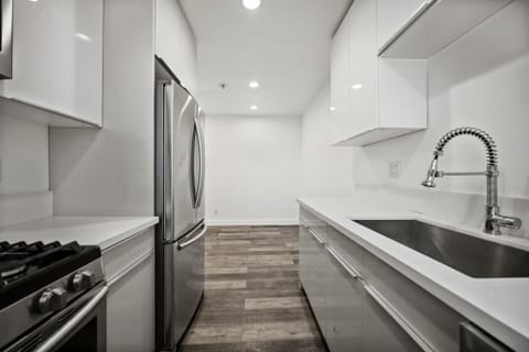 Entire Place 2Bed.1Bath