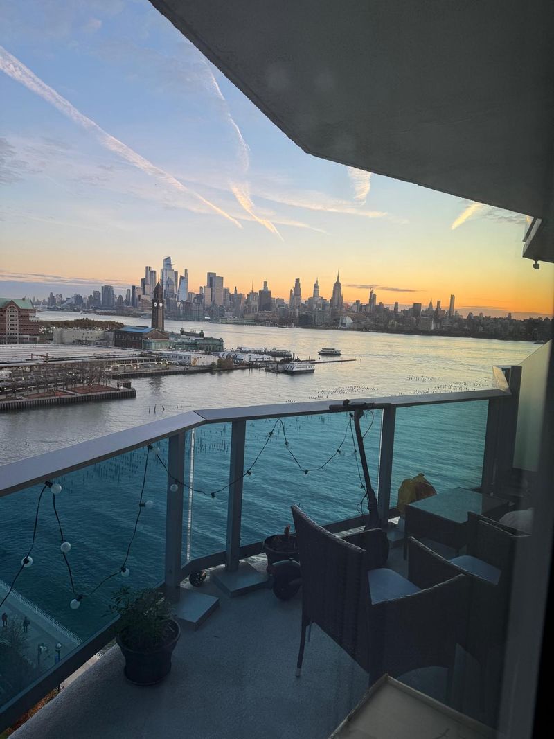 roommates in Jersey City Entire Place 1Bed.1Bath - cirtru.com