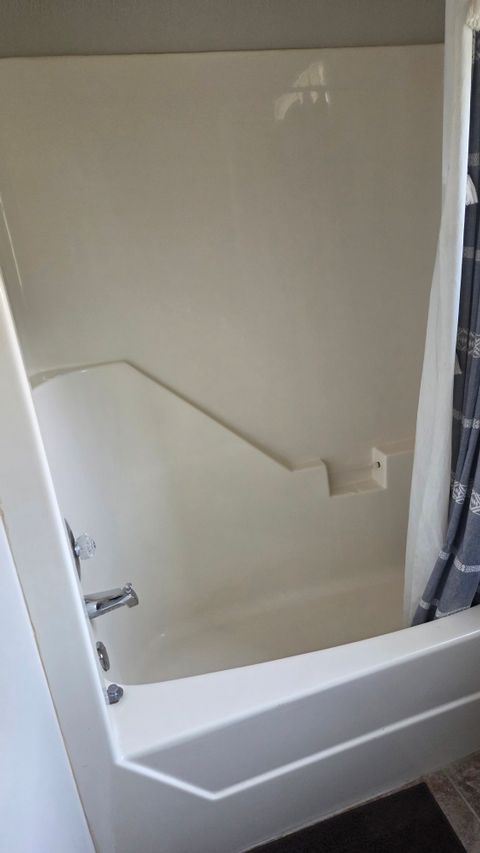 Private Room in 3Bed.2Bath