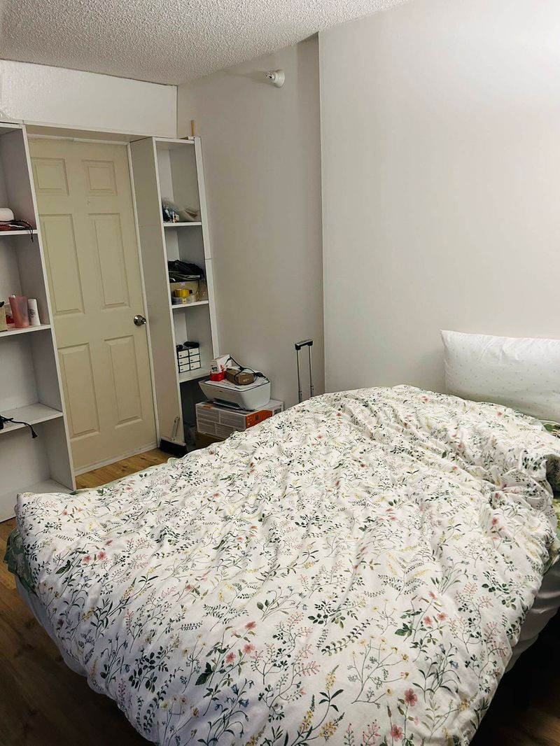 Private Room in 3Bed.2Bath