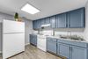 Comfortable & homey Orange Park House with Dining area and Kitchen. (id. 4120)