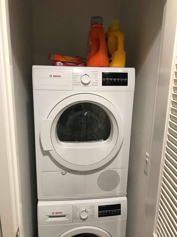 Private Room in 3Bed.4Bath