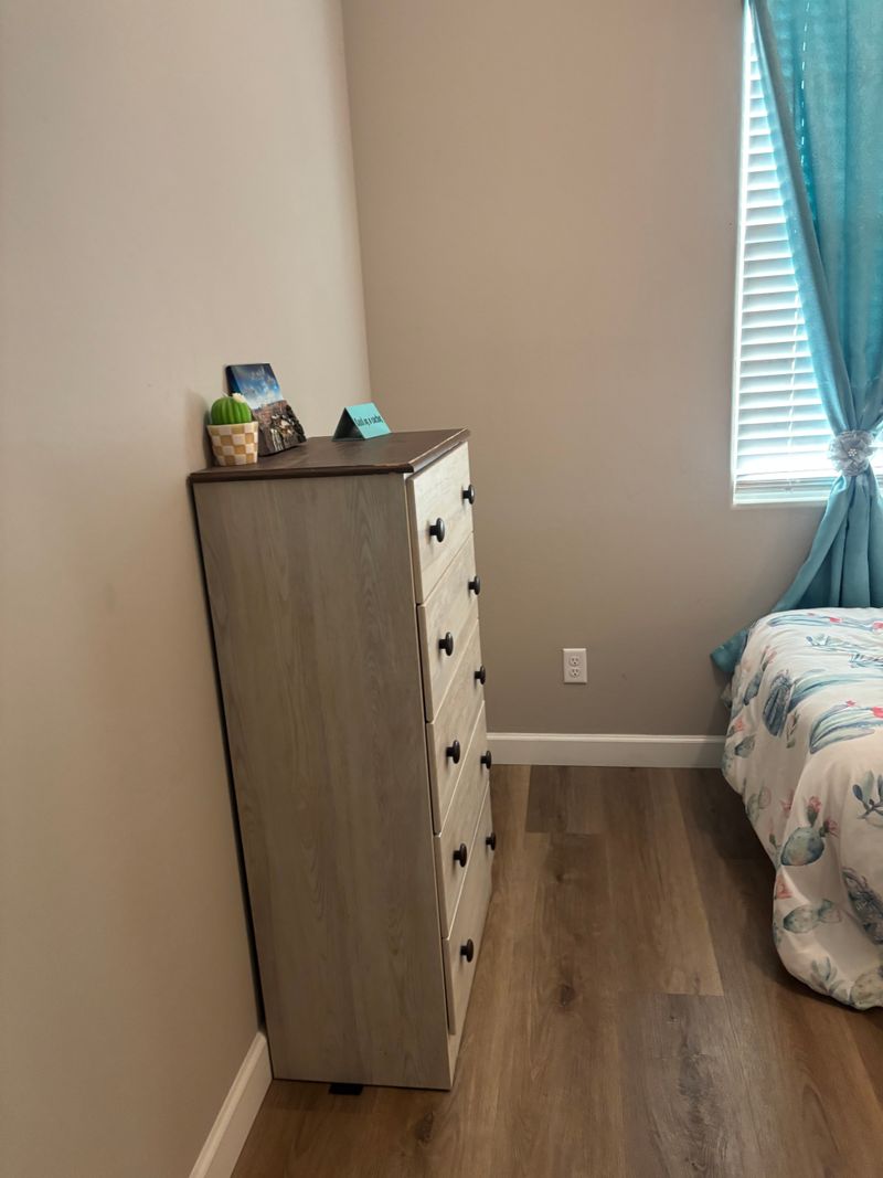 roommates in Buckeye Room2Bed.1Bath - cirtru.com