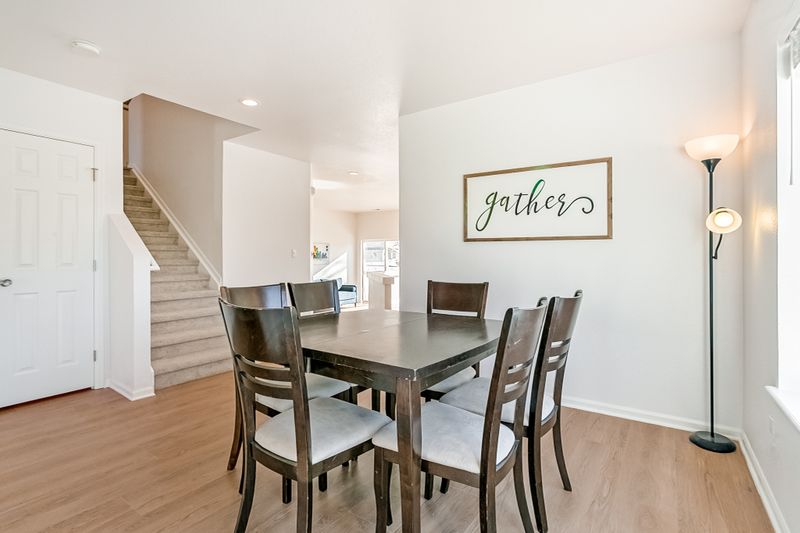 roommates in Denver Room1Bed.1Bath - cirtru.com