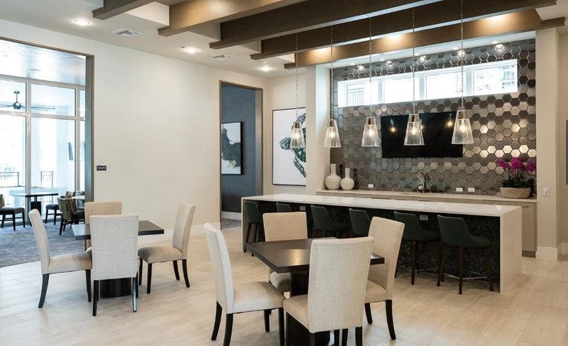 roommates in Sarasota Entire Place 2Bed.2Bath - cirtru.com