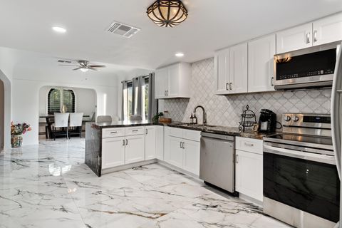 roommates in Undisclosed, Phoenix, AZ 85006 Modern Lux Villa Co-Living | Designer Furnishings + Gated & Secure  Walk to Art, Food & Fun!  Experienced Host  Wifi and Utilities DWNTWN GEM (id. 13534) - cirtru.com