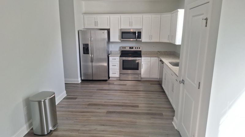 roommates in Undisclosed, Charlotte, NC 28208 Thomasboro - Hoskins Home (id. 33392) - cirtru.com