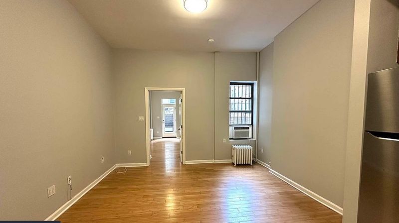 roommates in New York City Entire Place 1Bed.1Bath - cirtru.com