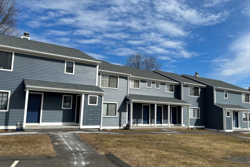 roommates in East Windsor Room1Bed.1Bath - cirtru.com