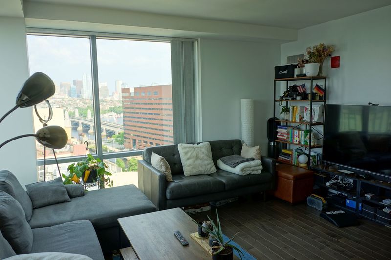 Private Room in 2Bed.2Bath