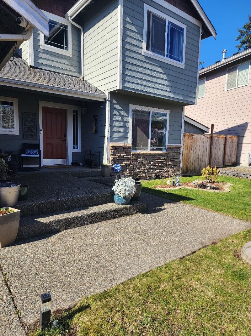 roommates in South Hill Private Room in 5Bed.2.5Bath - cirtru.com