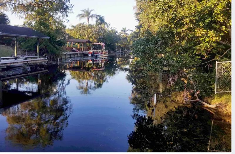 roommates in Lake Worth Private Room in 1Bed.1Bath - cirtru.com