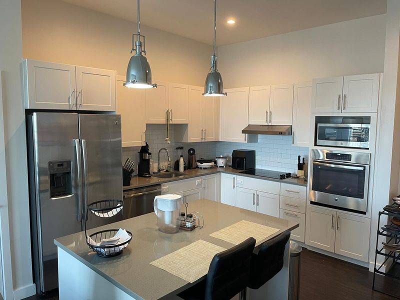 roommates in Somerville Private Room in 2Bed.2Bath - cirtru.com