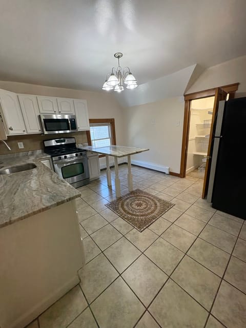 Entire Place 2Bed.1Bath