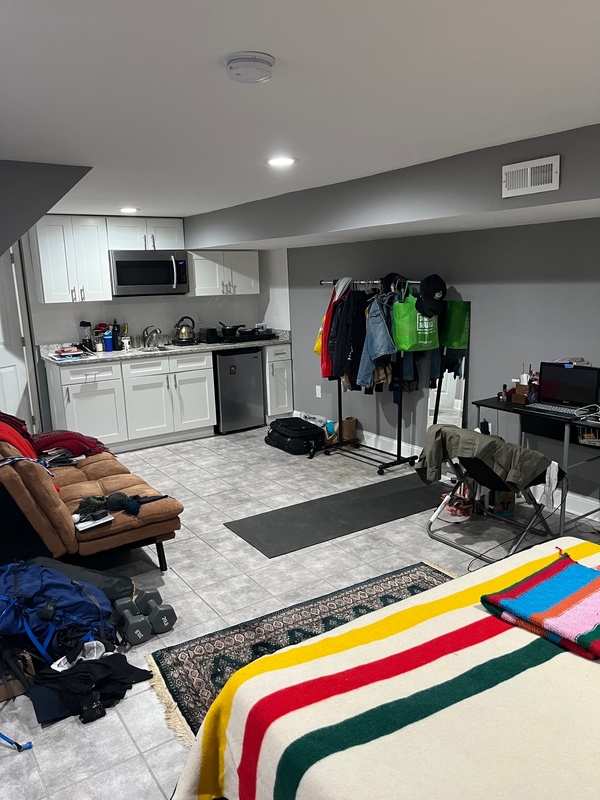 Private Room in 3Bed.3Bath