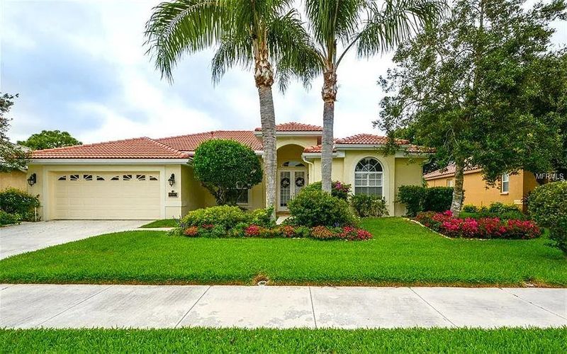 roommates in Sarasota Private Room in 2Bed.2Bath - cirtru.com