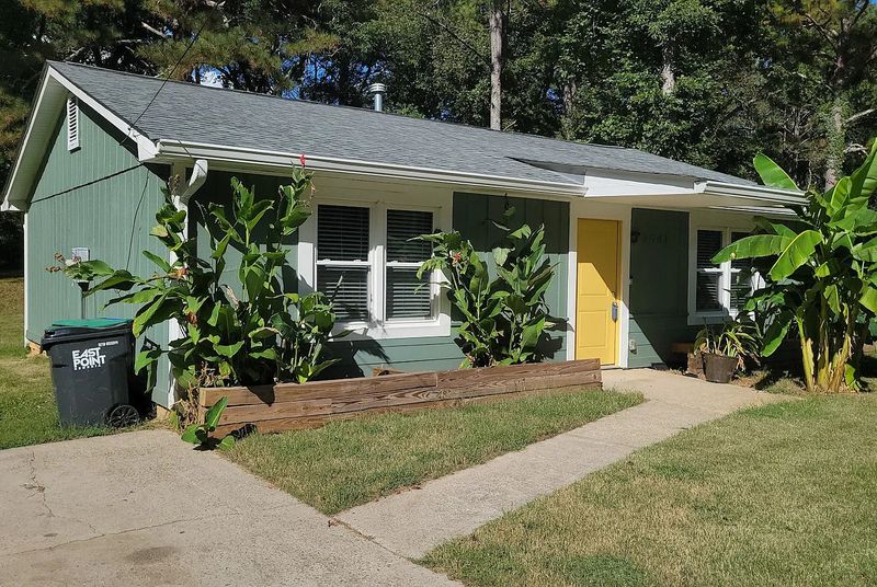 roommates in East Point Entire Place 2Bed.1Bath - cirtru.com