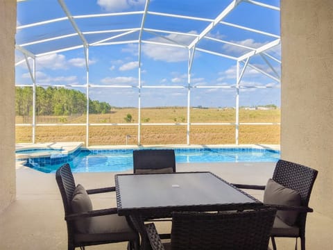 roommates in Davenport Room4Bed.3Bath - cirtru.com