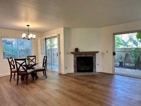 Private Room in 3Bed.2Bath