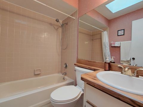 Private Room in 3Bed.2Bath