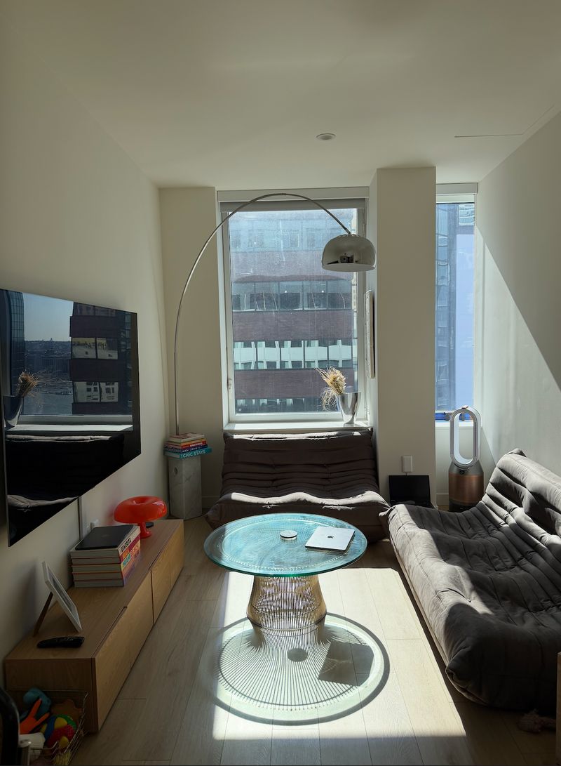 roommates in New York City Entire Place 1Bed.1Bath - cirtru.com