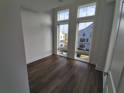 Shared Room in 4Bed.3.5Bath