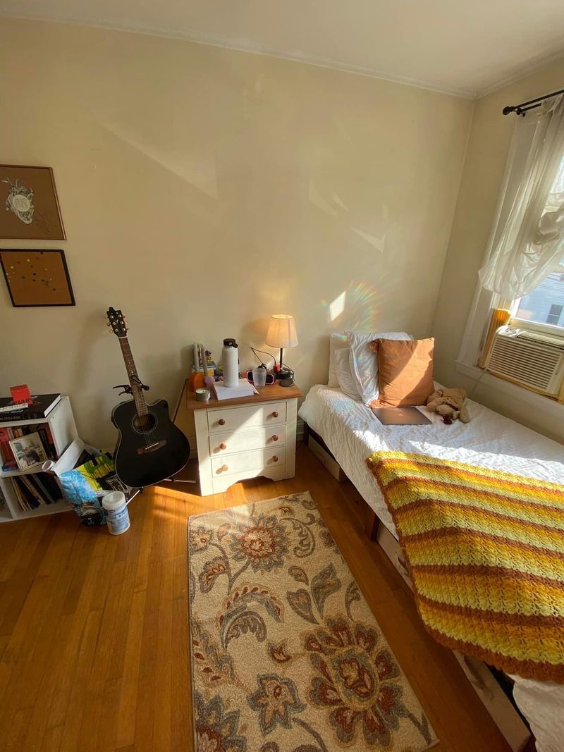 roommates in Boston Shared Room in 3Bed.1Bath - cirtru.com