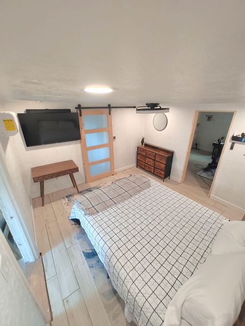 Escape For the Mountains & Parks At a Private Suite in Home (id. 24522)