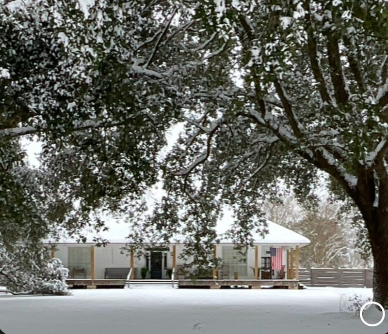 roommates in Lafayette Entire Place 1Bed.1.5Bath - cirtru.com