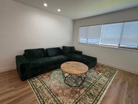 Private Room in 4Bed.3Bath