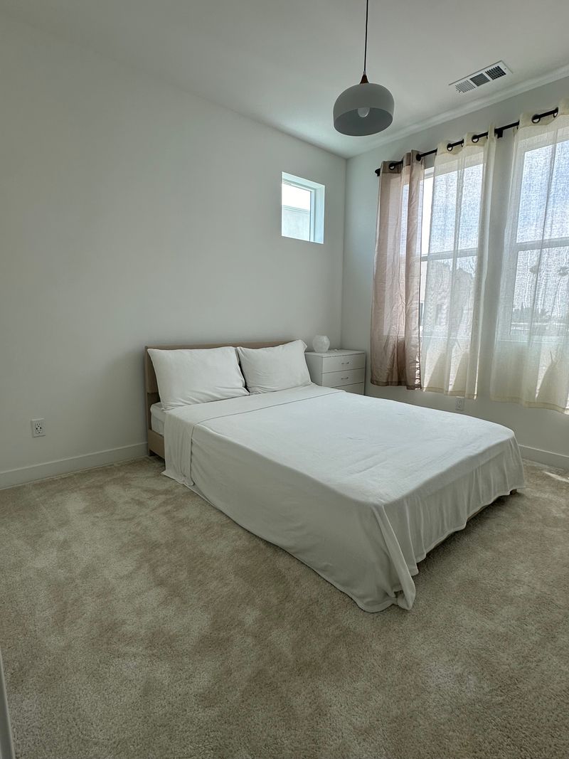 roommates in Anaheim Private Room in 2Bed.2.5Bath - cirtru.com