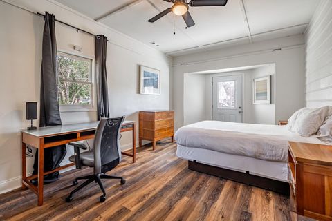 Affordable Furnished Rooms |  High-Speed Wi-Fi | |  Close to Transit, Groceries & More! (id. 16798)